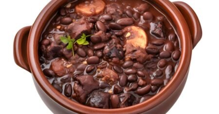 Feijoada vegana com cogumelos e legumes